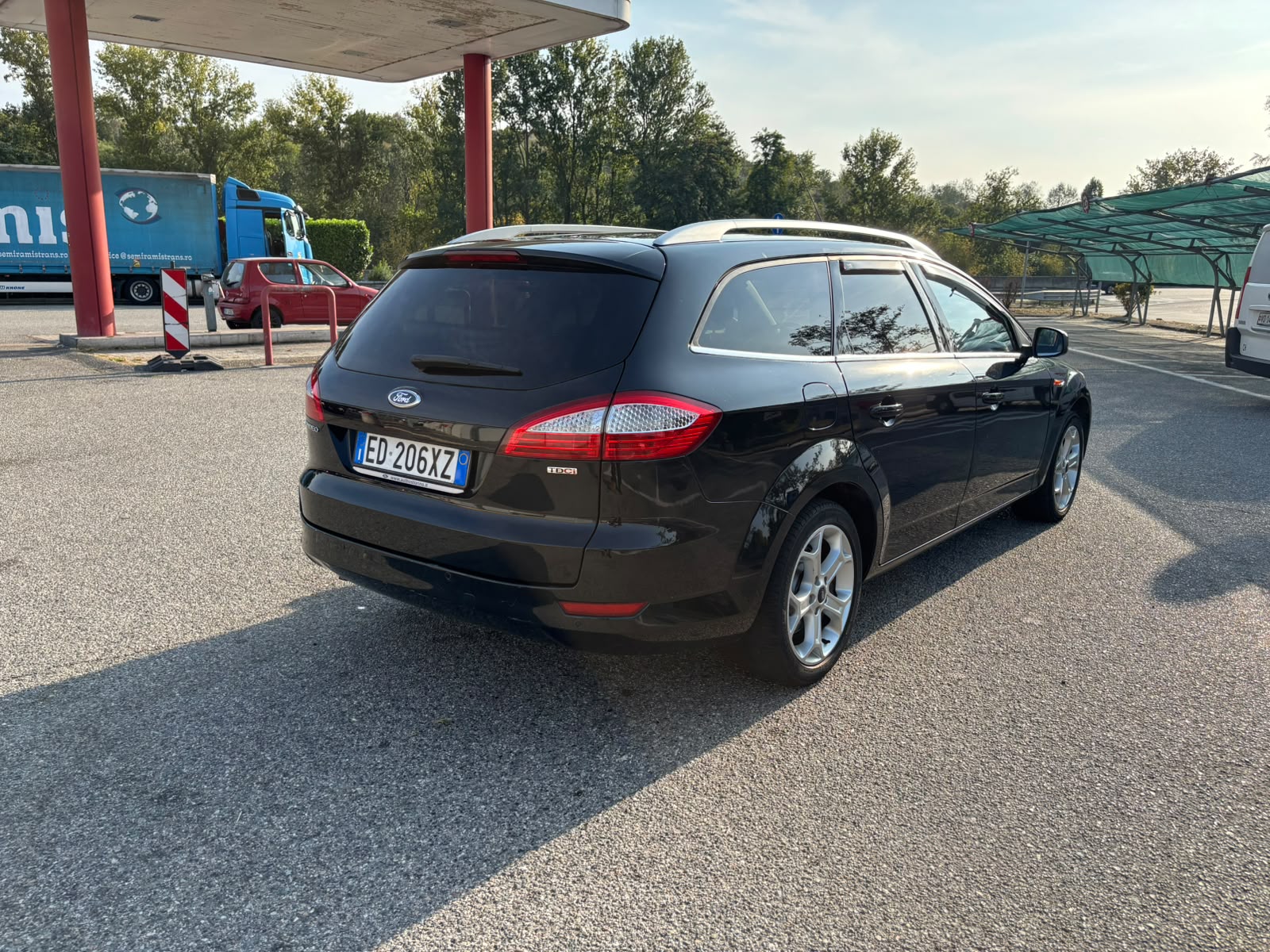 Ford Mondeo Foto 2