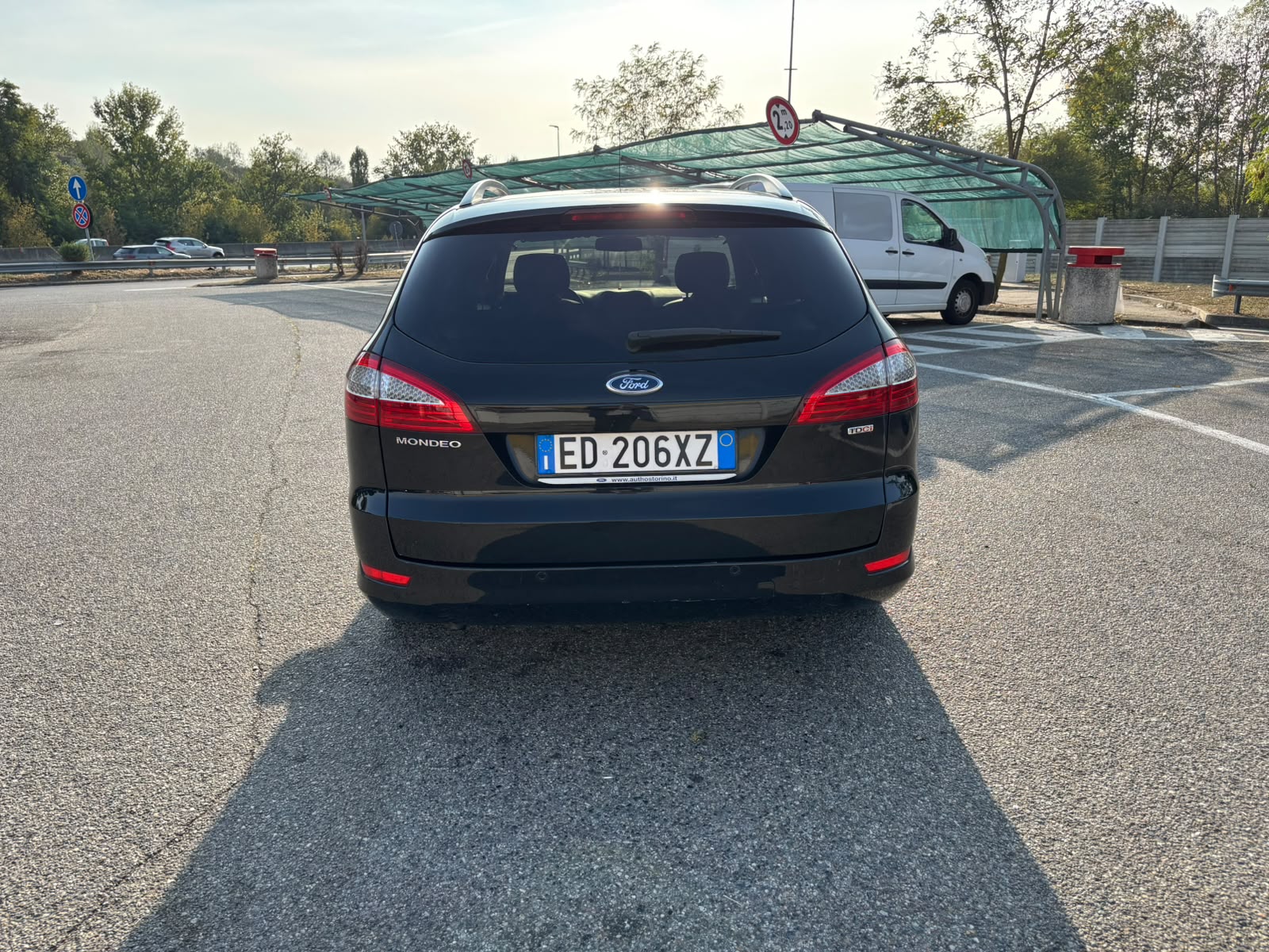 Ford Mondeo Foto 4