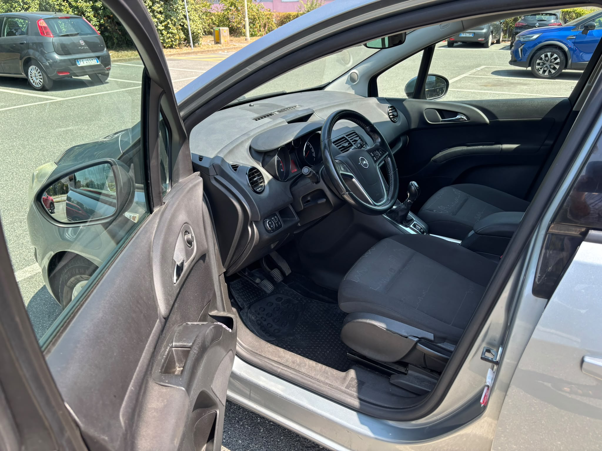 Opel Meriva Foto 12