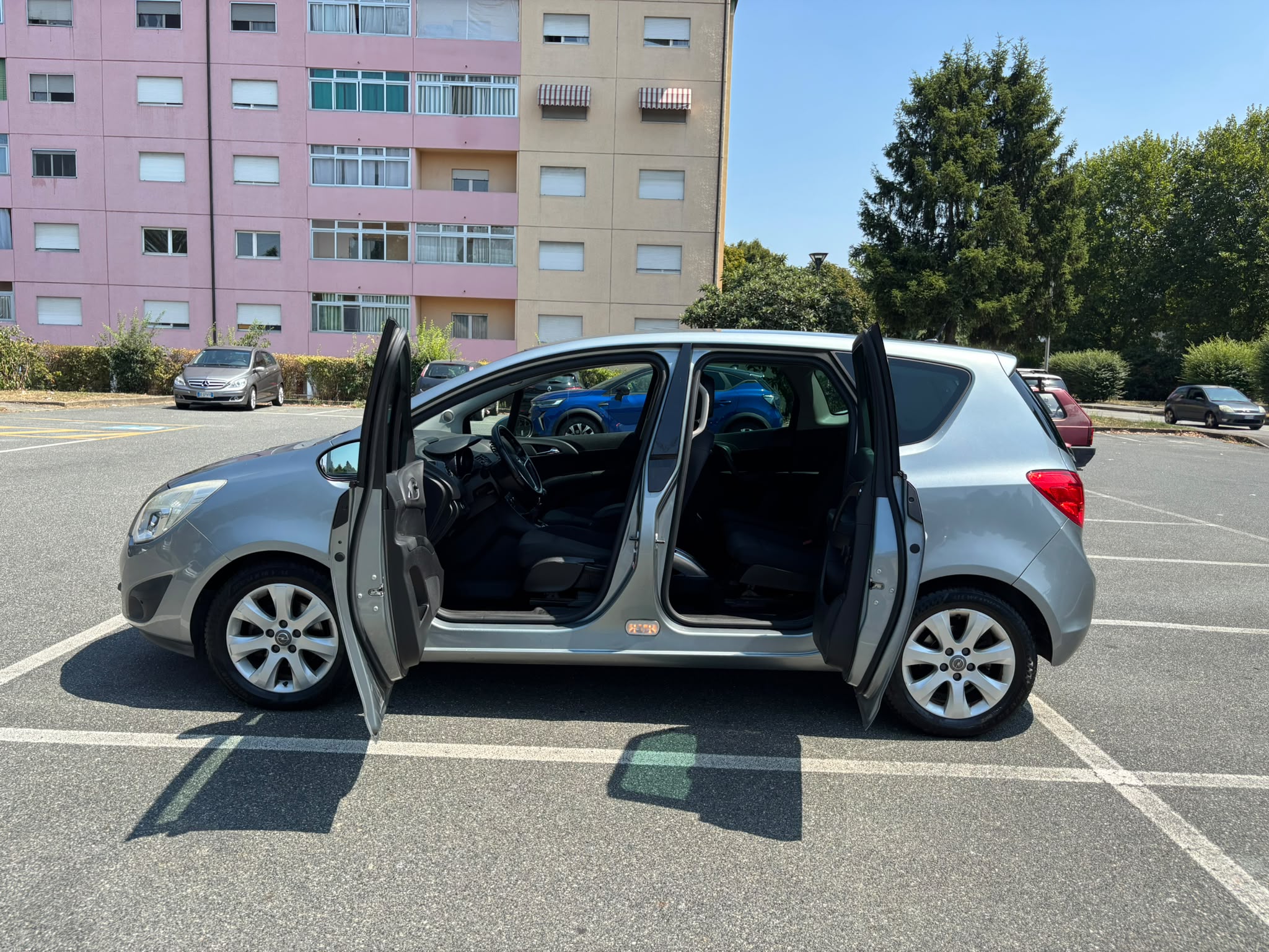 Opel Meriva Foto 2