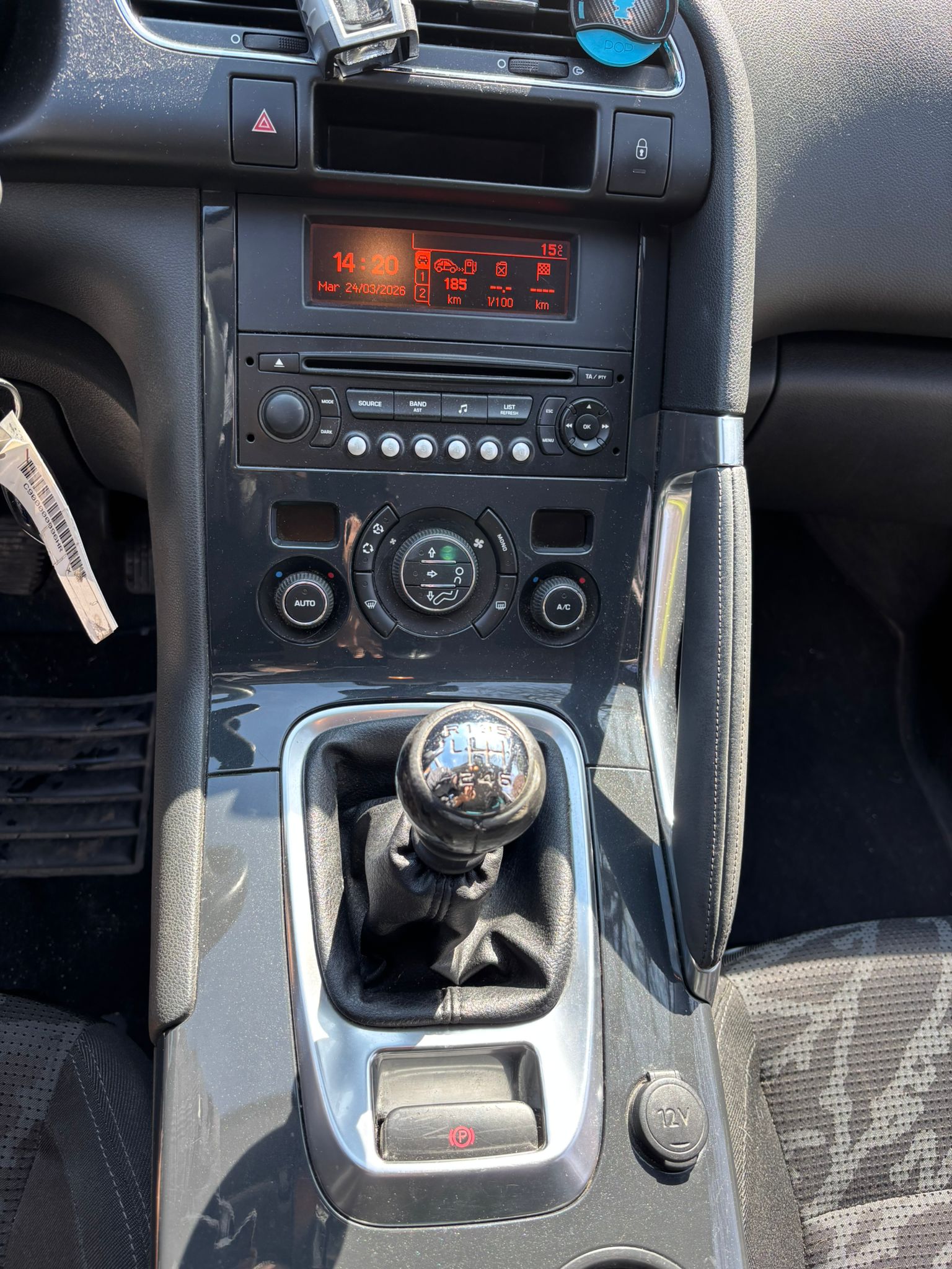 Peugeot 3008 Foto 13